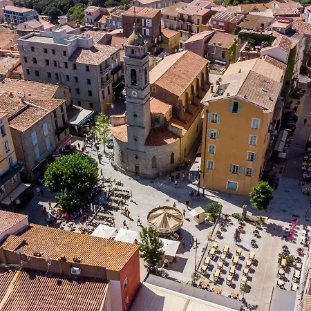 Holiday Santa Giulia Palace